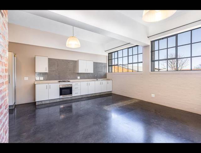 2 BEDROOM PROPERTY TO RENT IN BRAAMFONTEIN